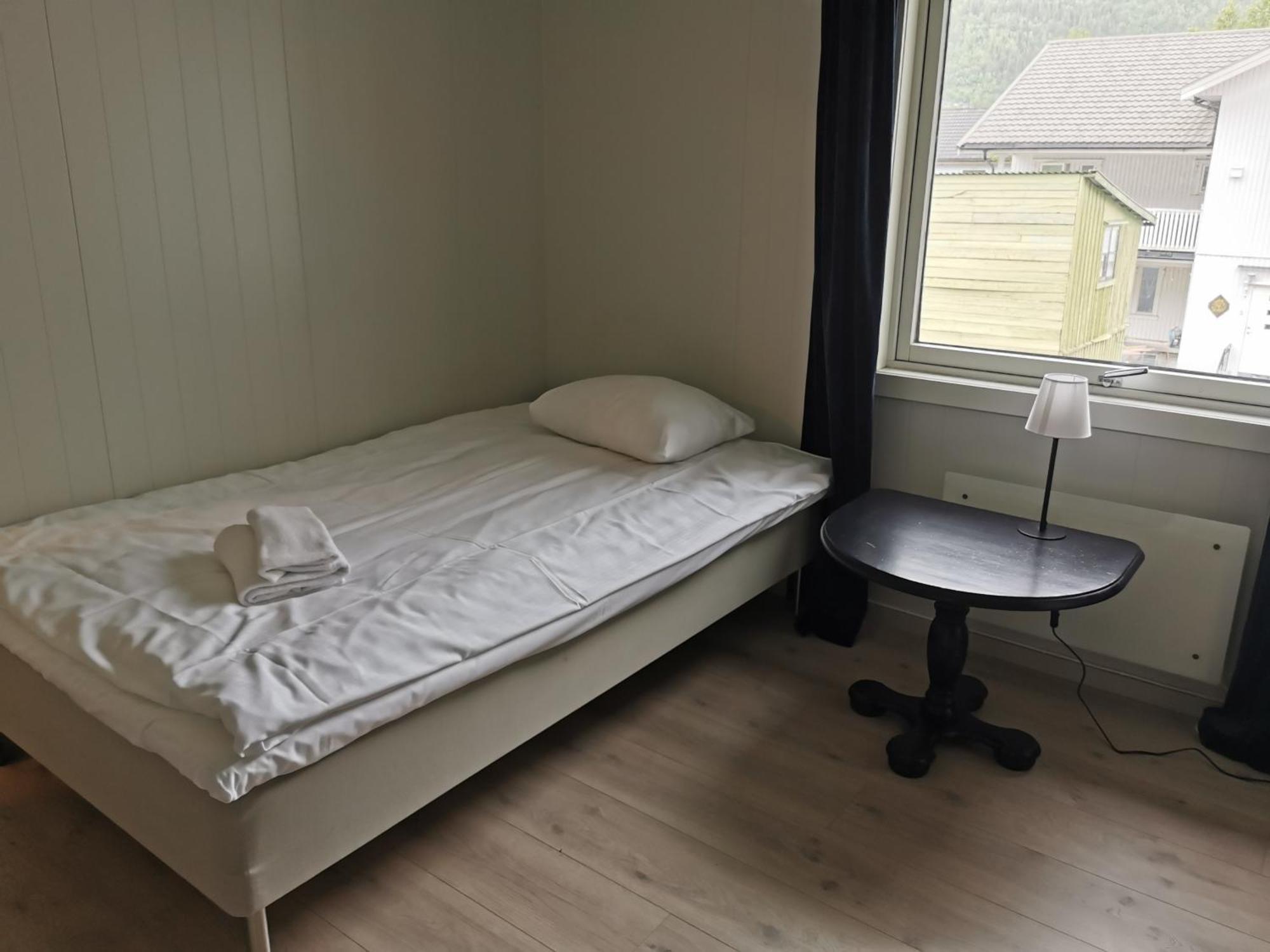 Mosjøen Overnatting, Tordenskjolds gate 24b Eksteriør bilde